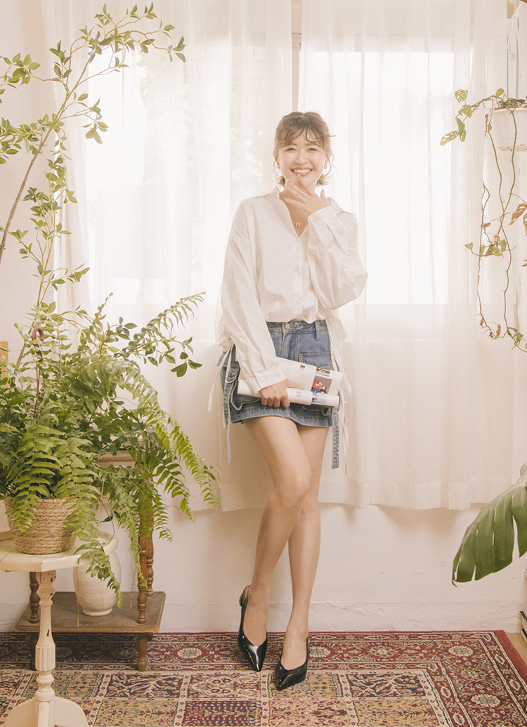 GraceGift 小貓聯名 優雅女孩 素面尖頭 全真皮後簍空跟鞋 黑漆