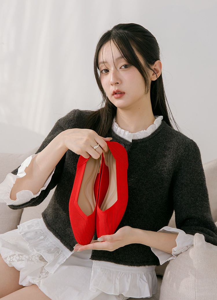 GraceGift 平價女鞋 零著感 方頭柔織軟墊娃娃鞋 正紅色 平底娃娃鞋 實拍圖