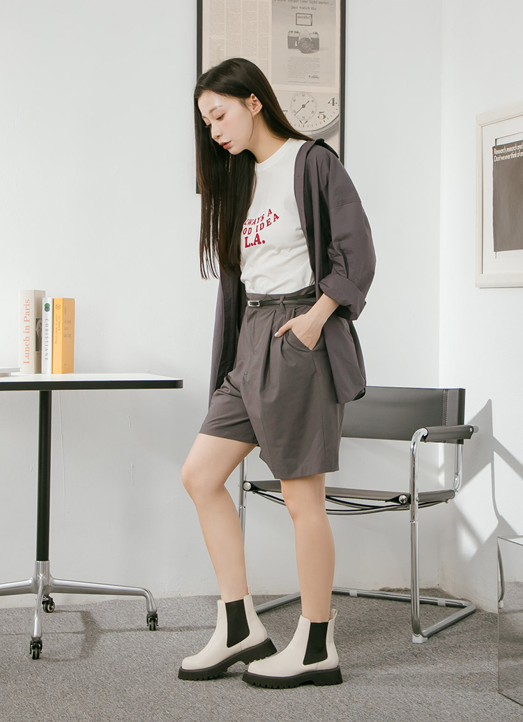 Grace Gift 平價女鞋 經典人氣 圓頭切爾西短靴 米白色 厚底短靴 實拍圖