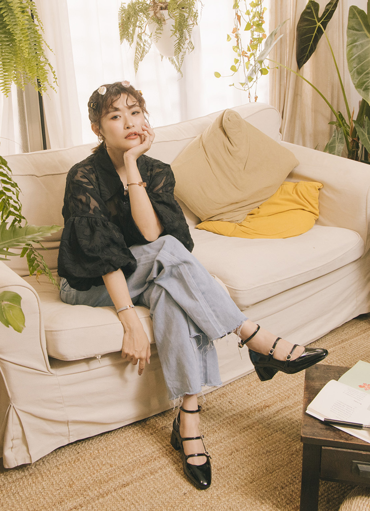 GraceGift 小貓聯名 復古女伶 全真皮 水鑽細帶 中跟 瑪莉珍鞋 黑漆