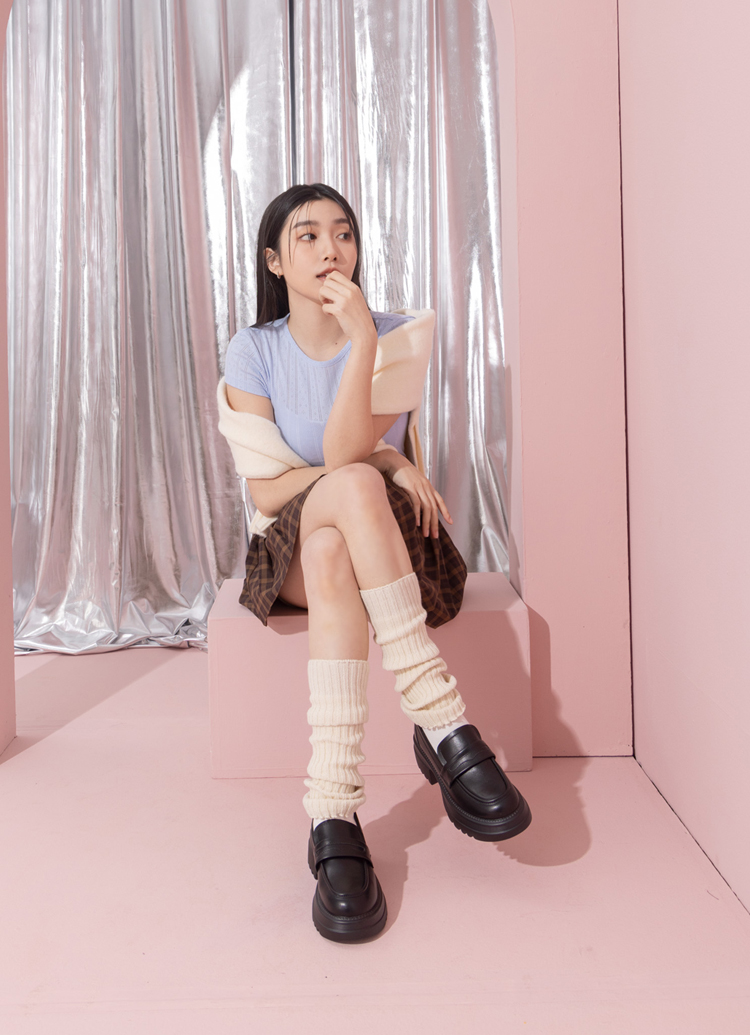 GraceGift平價女鞋 英倫便仕 輕量軟墊 厚底樂福鞋 霧面黑