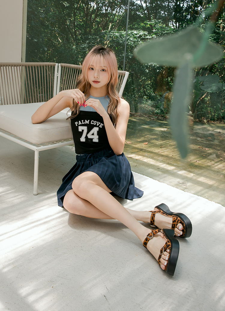 GraceGift平價女鞋 復古甜心 愛心扣 輕量厚底涼鞋 豹紋