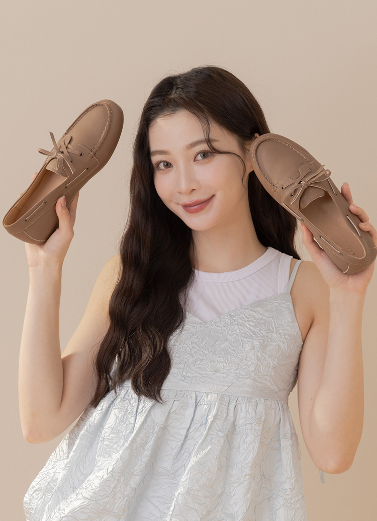GraceGift平價女鞋 精品簡約 柔感休閒平底 莫卡辛鞋 淺咖