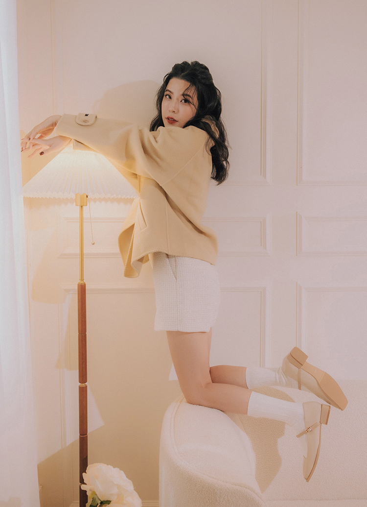 GraceGift Alice聯名 優雅芭蕾 低跟 瑪莉珍鞋 杏漆