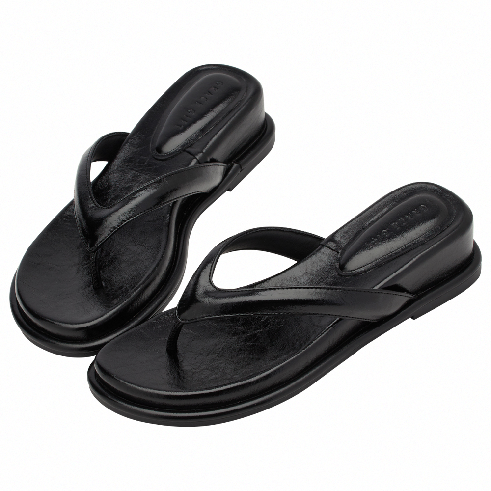 GraceGift平價女鞋 質感光澤方頭厚底人字拖 黑