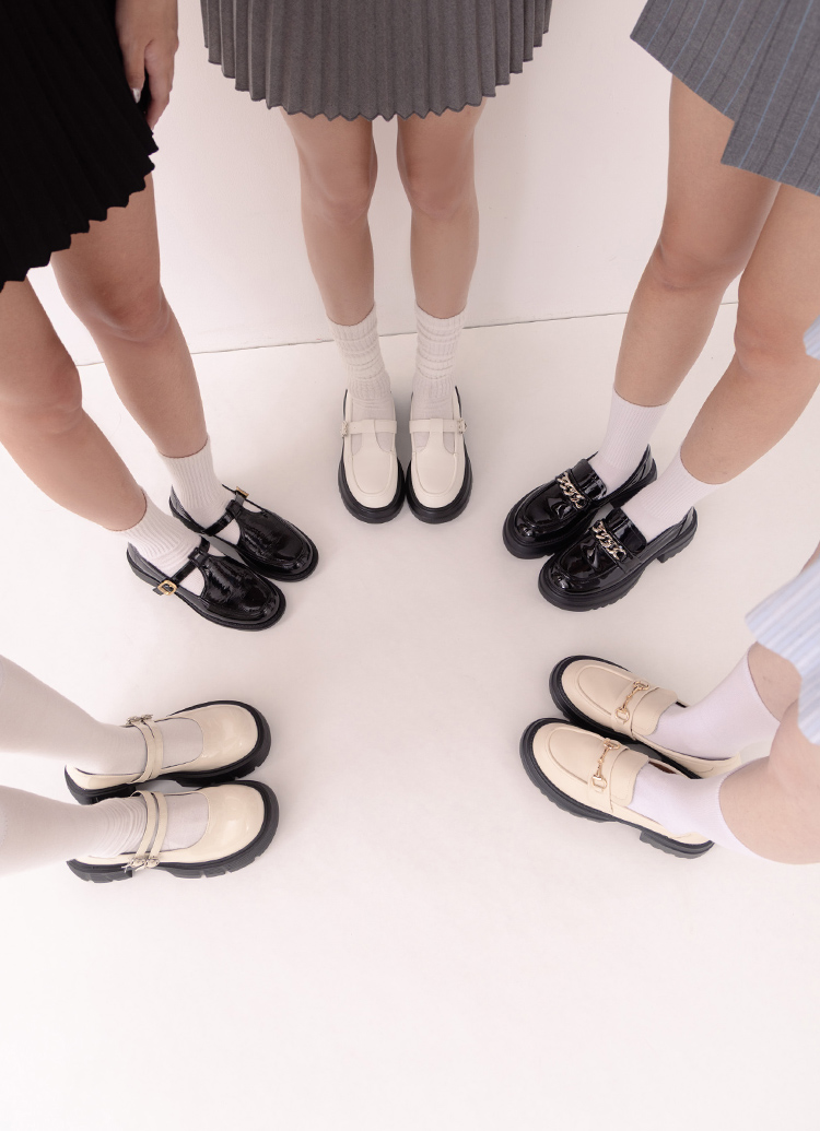 GraceGift平價女鞋 個性氣場鏈條 輕量厚底 樂福鞋 黑漆