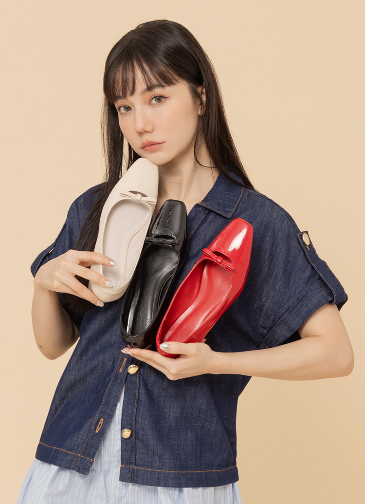 GraceGift 平價女鞋 復古女孩 小方頭 簍空蝴蝶結 瑪莉珍跟鞋 米白色 實拍圖