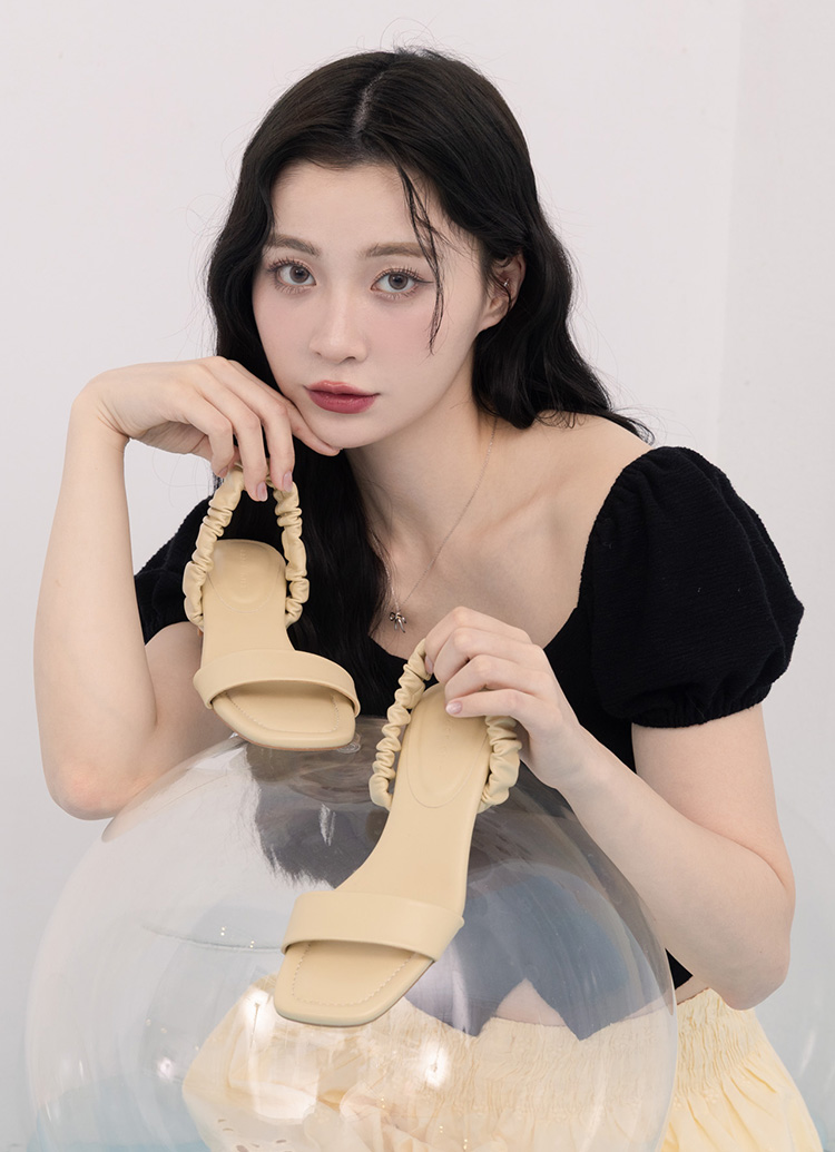 GraceGift平價女鞋 百變少女 雲朵三穿 中跟涼鞋 淺黃