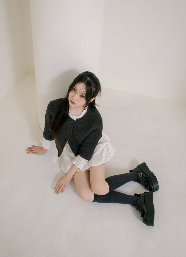 Grace Gift 平價女鞋 高挑甜心 蝴蝶結輕量瑪莉珍鞋 黑漆色 厚底瑪莉珍鞋 實拍圖